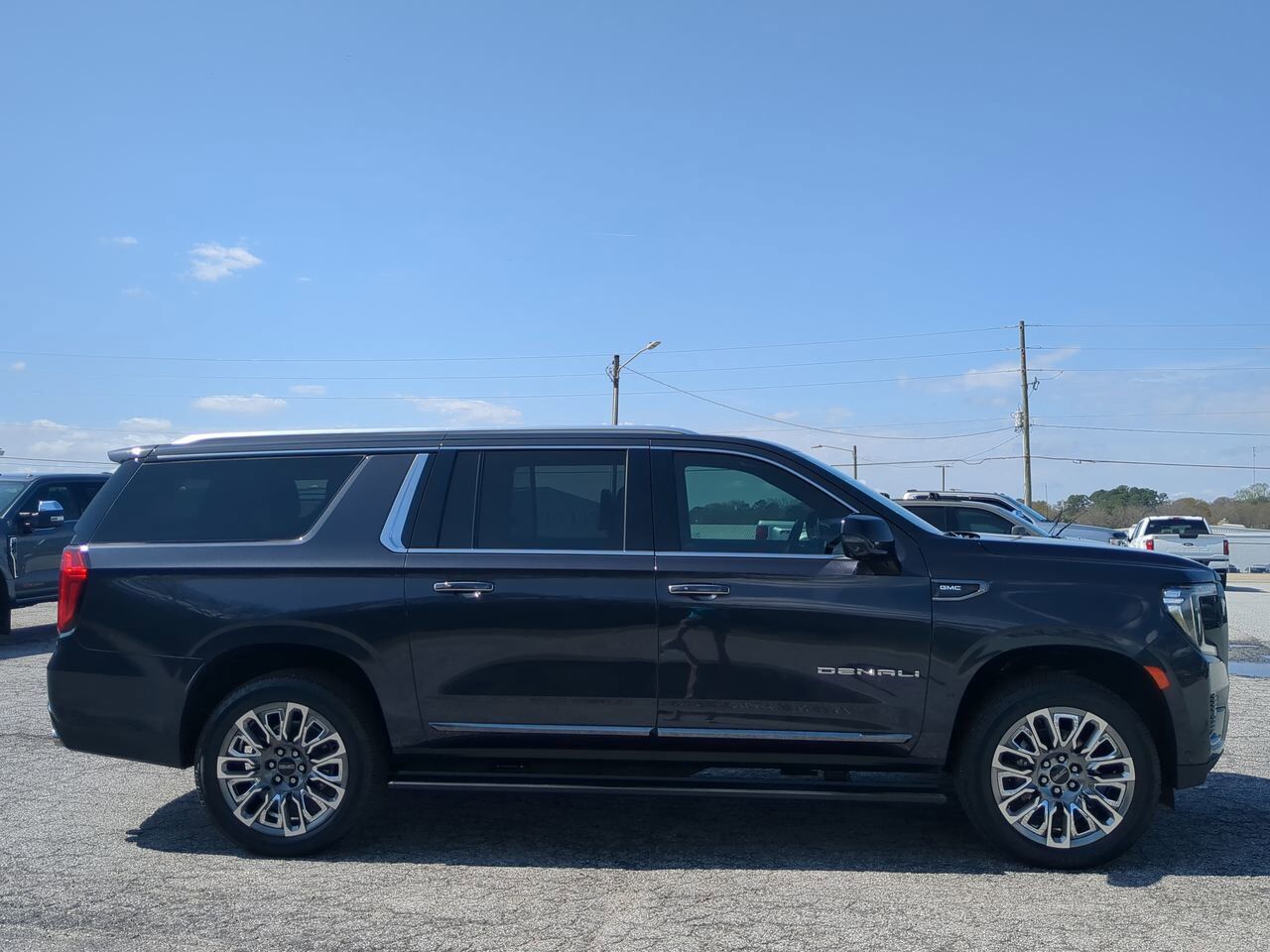 2023 GMC Yukon XL Denali Ultimate Winder GA