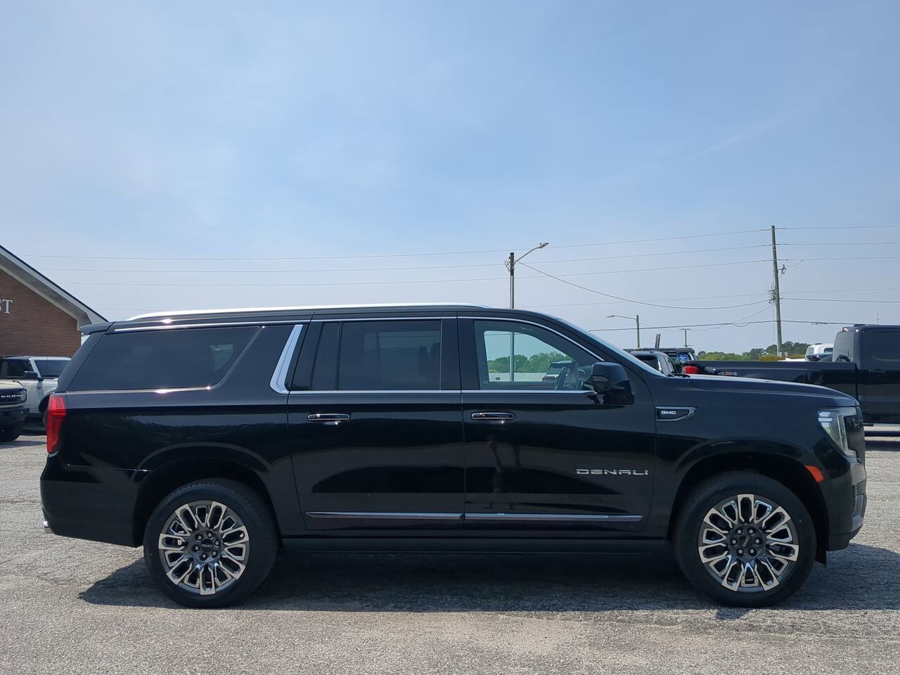 2023 GMC Yukon XL Denali Ultimate