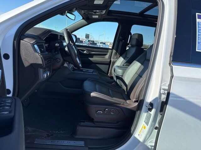 2023 GMC Yukon XL Denali Carbondale IL