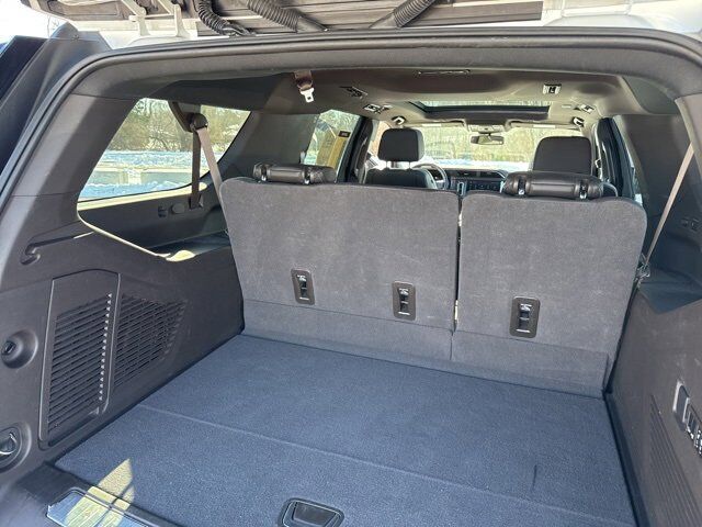 2023 GMC Yukon XL Denali Carbondale IL