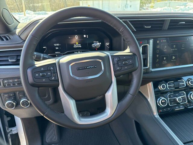 2023 GMC Yukon XL Denali Carbondale IL