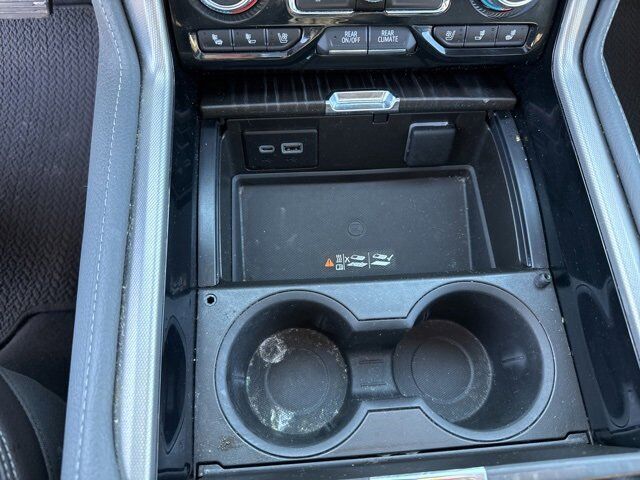 2023 GMC Yukon XL Denali Carbondale IL