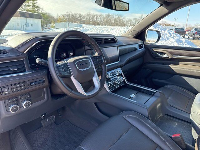 2023 GMC Yukon XL Denali Carbondale IL