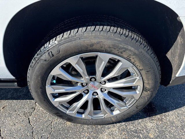 2023 GMC Yukon XL Denali Carbondale IL