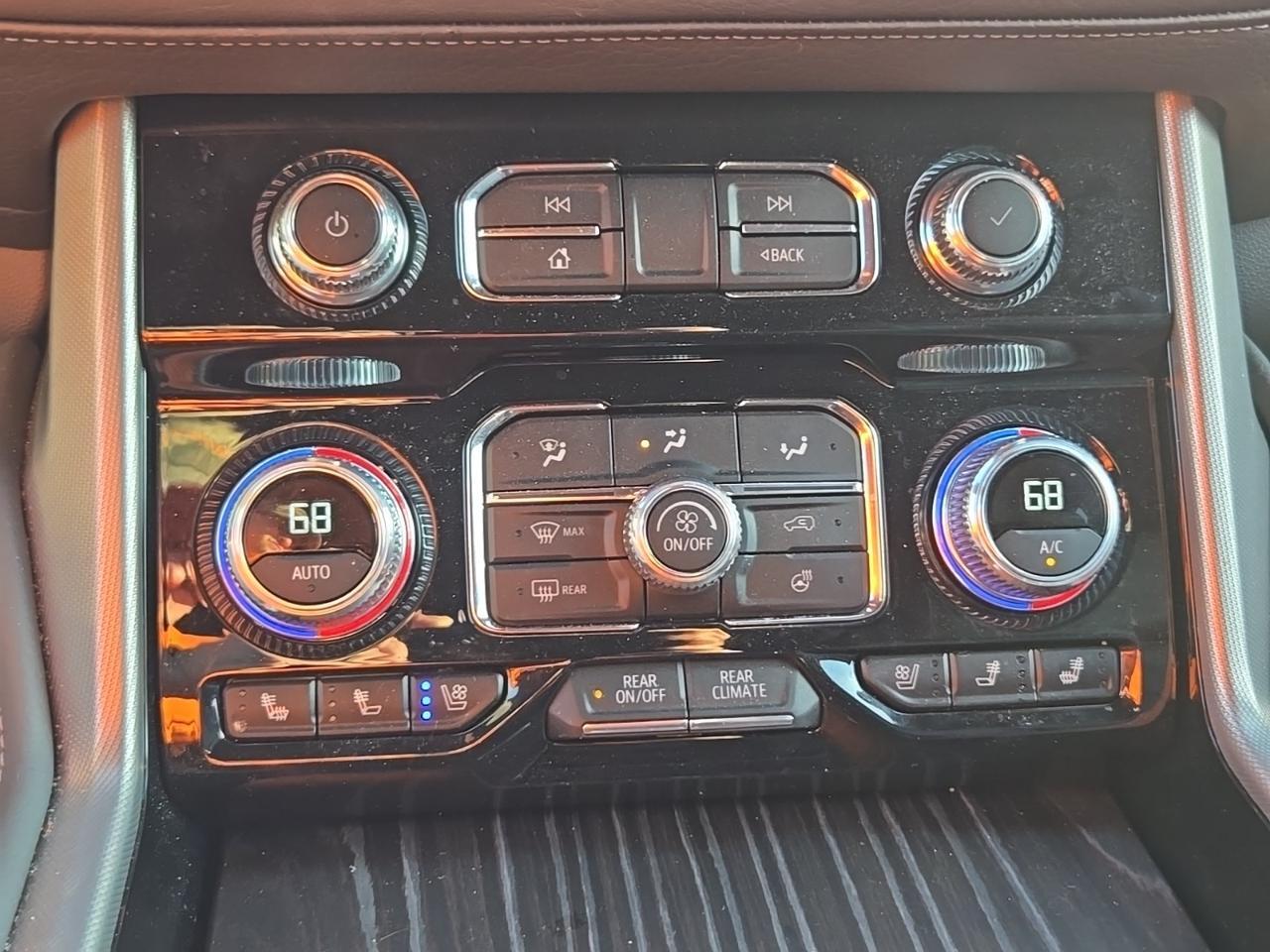 2023 GMC Yukon XL Denali Fredericksburg VA