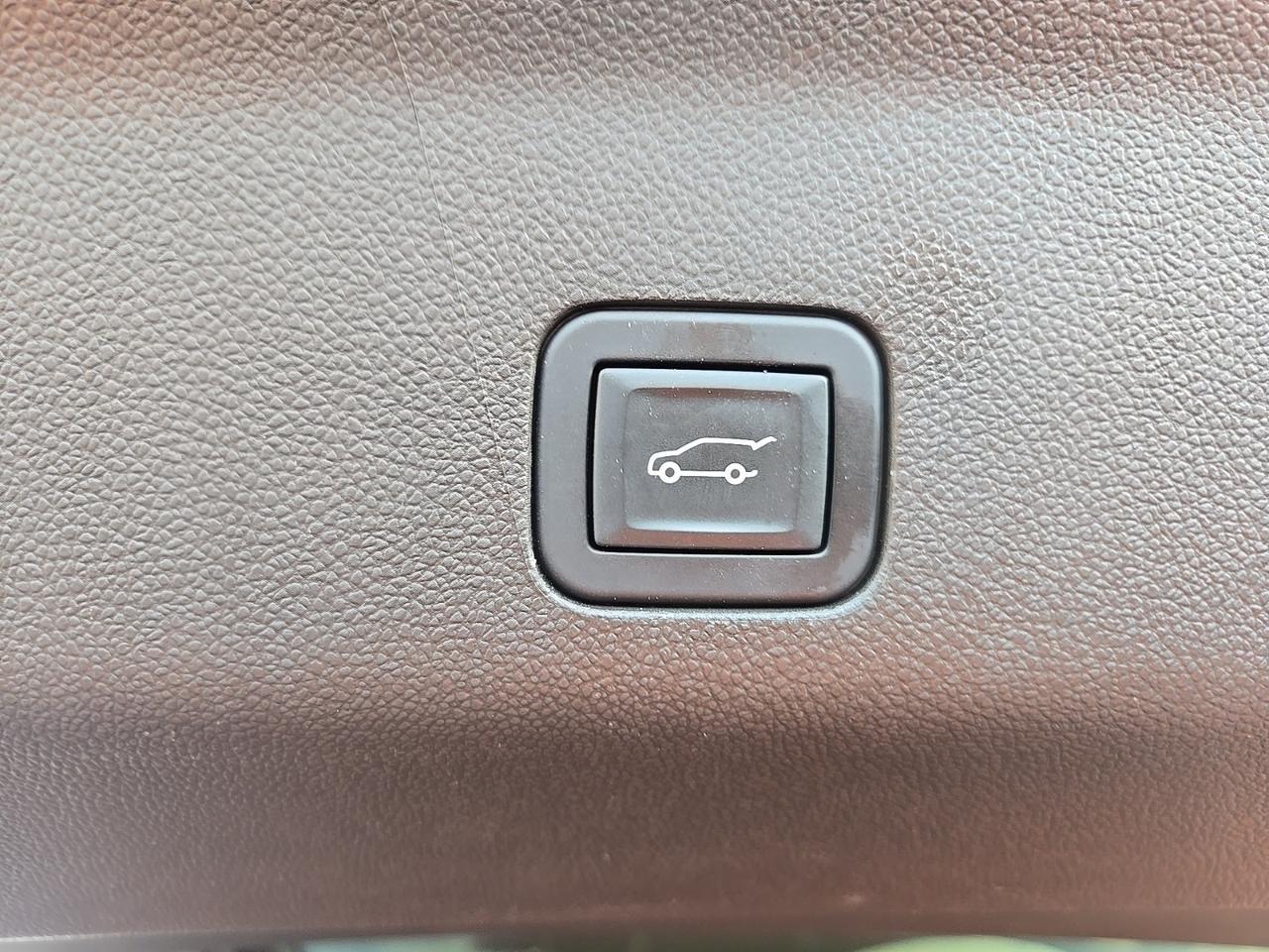 2023 GMC Yukon XL Denali Fredericksburg VA