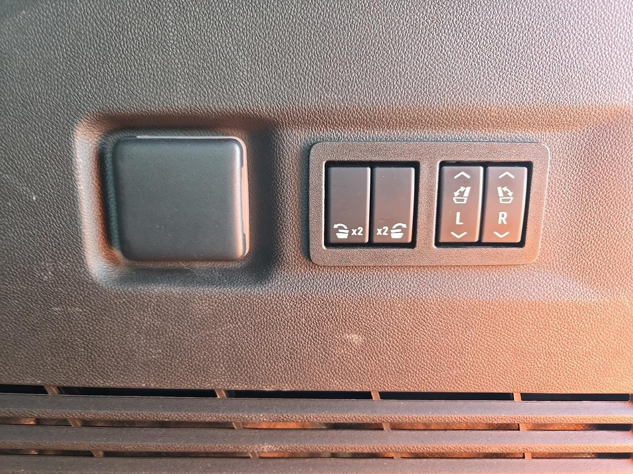 2023 GMC Yukon XL Denali Fredericksburg VA