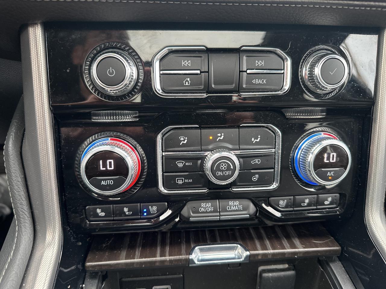 2023 GMC Yukon XL Denali Gaithersburg MD