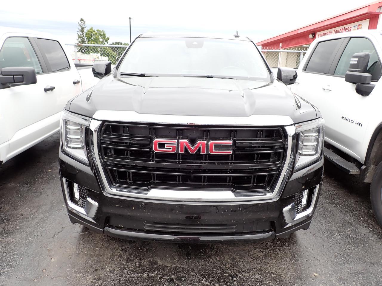 2023 GMC Yukon XL SLE 4WD 4DR Listowel ON