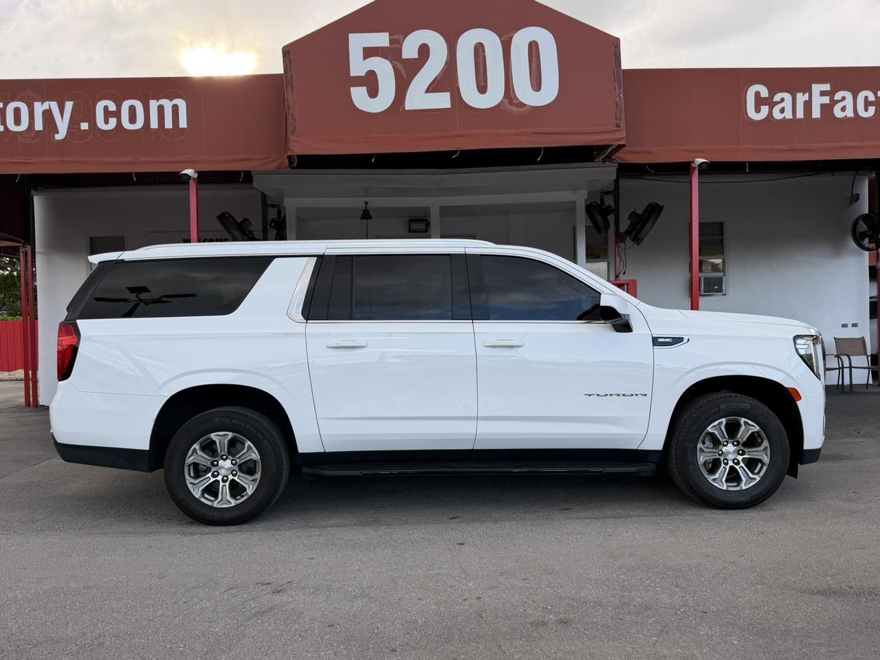 2023 GMC Yukon XL SLE Miami FL