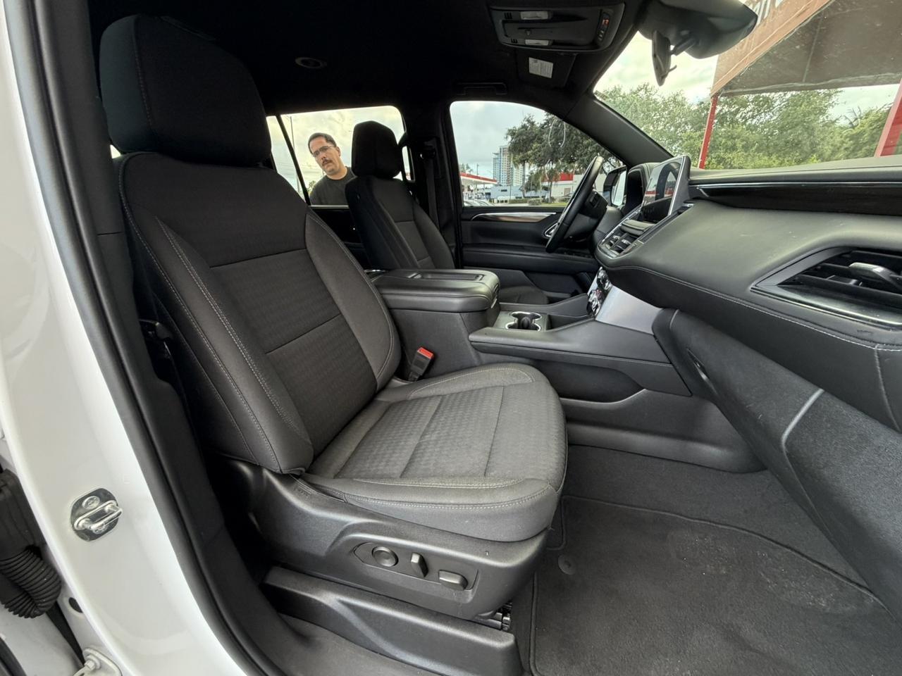 2023 GMC Yukon XL SLE Hollywood FL