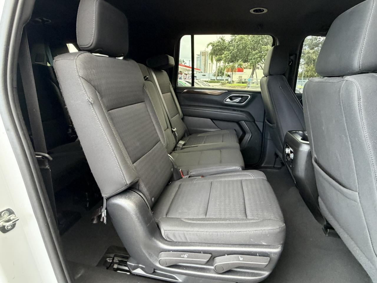 2023 GMC Yukon XL SLE Hollywood FL