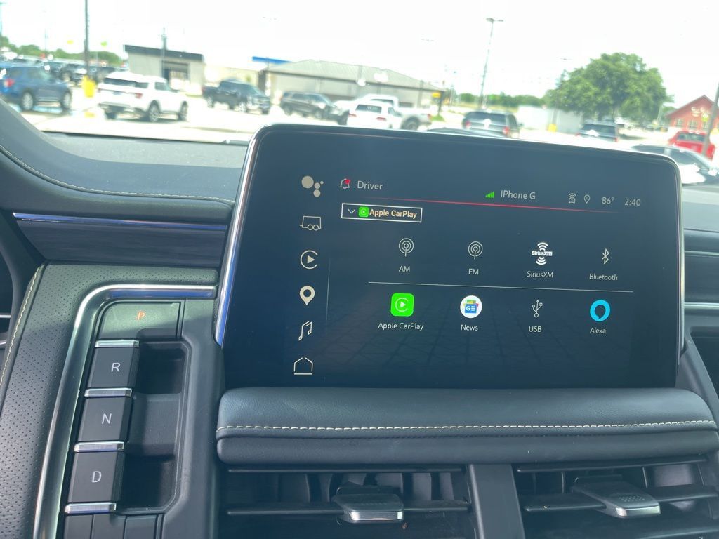 2023 GMC Yukon XL SLT