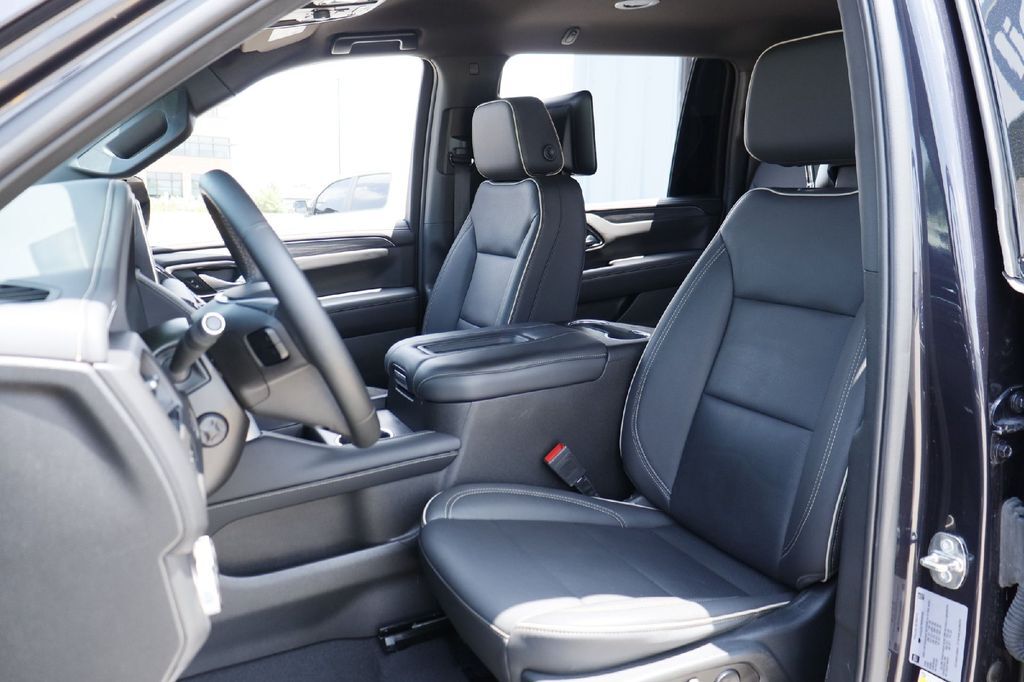 2023 GMC Yukon XL SLT Fredericksburg WA