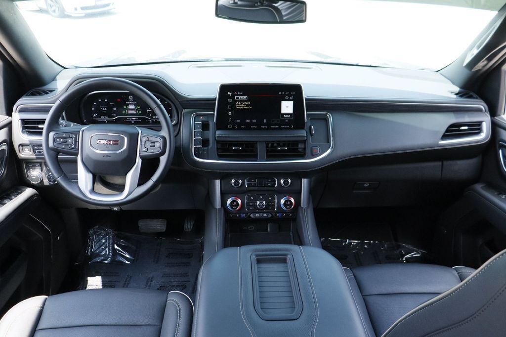 2023 GMC Yukon XL SLT Fredericksburg WA