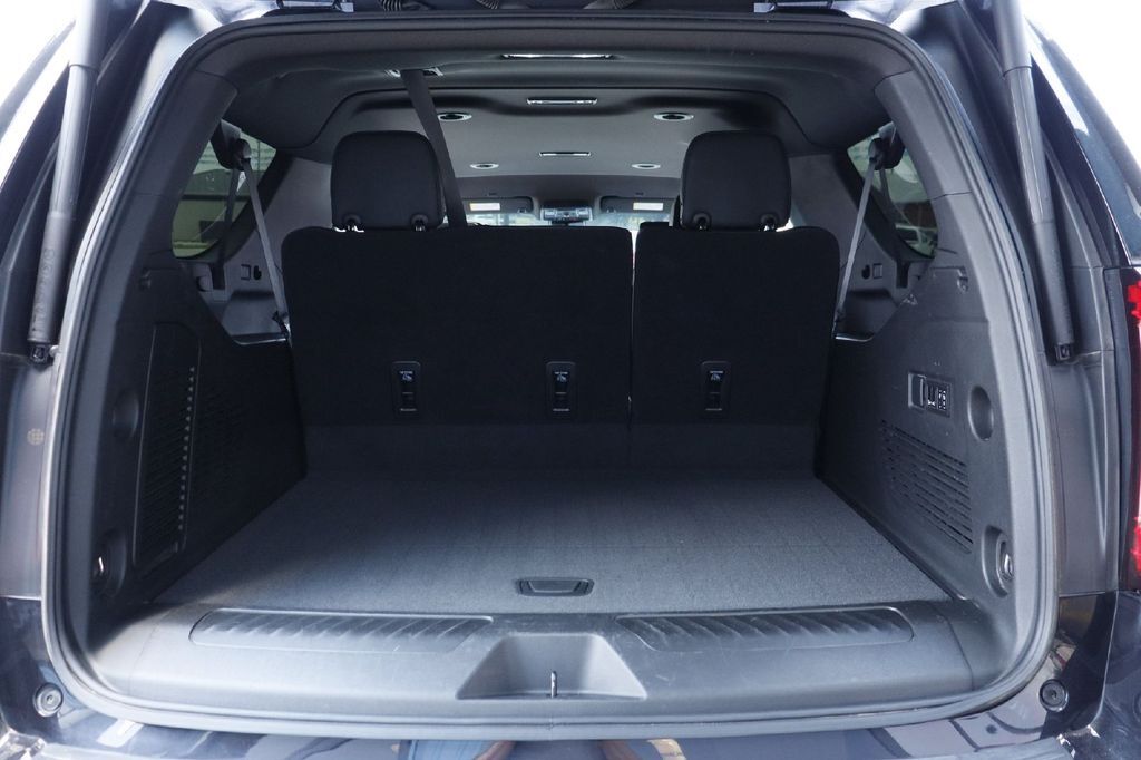 2023 GMC Yukon XL SLT Fredericksburg WA