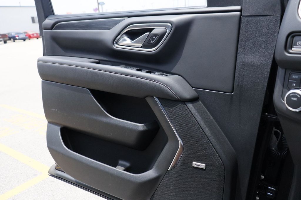 2023 GMC Yukon XL SLT Fredericksburg WA