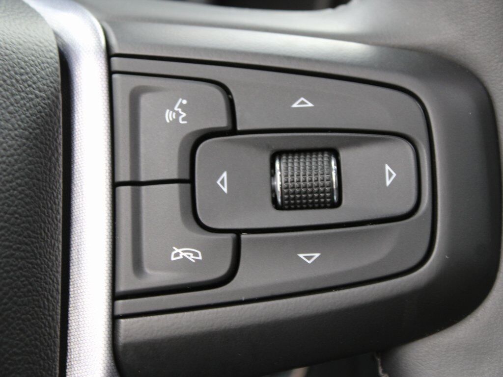 2023 GMC Yukon XL SLT 4WD 7 Passenger Fond du Lac WI