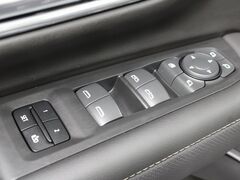 2023 GMC Yukon XL SLT 4WD 7 Passenger Fond du Lac WI