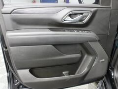 2023 GMC Yukon XL SLT 4WD 7 Passenger Fond du Lac WI