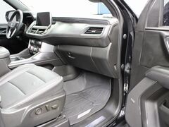 2023 GMC Yukon XL SLT 4WD 7 Passenger Fond du Lac WI