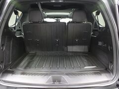 2023 GMC Yukon XL SLT 4WD 7 Passenger Fond du Lac WI