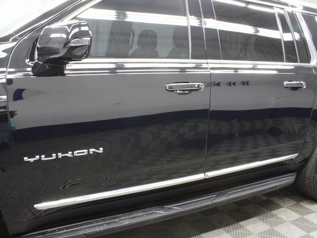 2023 GMC Yukon XL SLT 4WD 7 Passenger Fond du Lac WI