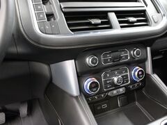 2023 GMC Yukon XL SLT 4WD 7 Passenger Fond du Lac WI