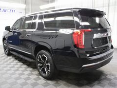 2023 GMC Yukon XL SLT 4WD 7 Passenger Fond du Lac WI