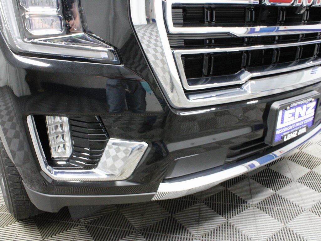 2023 GMC Yukon XL SLT 4WD 7 Passenger Fond du Lac WI