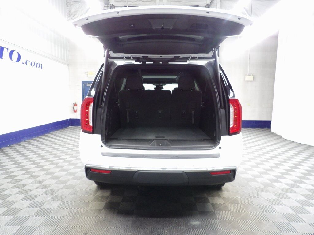 2023 GMC Yukon XL SLT 4WD 7 Passenger Fond du Lac WI