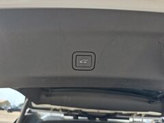 2023 GMC Yukon XL SLT 4WD 7 Passenger Fond du Lac WI