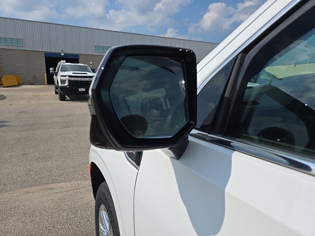 2023 GMC Yukon XL SLT 4WD 7 Passenger Minocqua WI