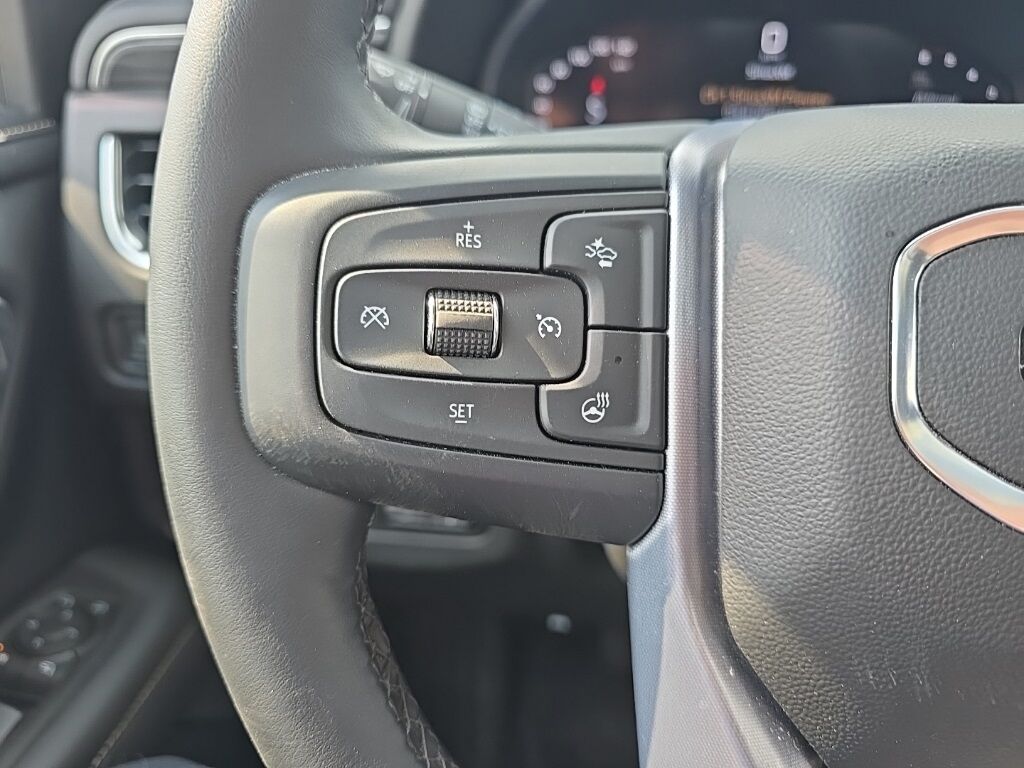 2023 GMC Yukon XL SLT 4WD 7 Passenger Minocqua WI