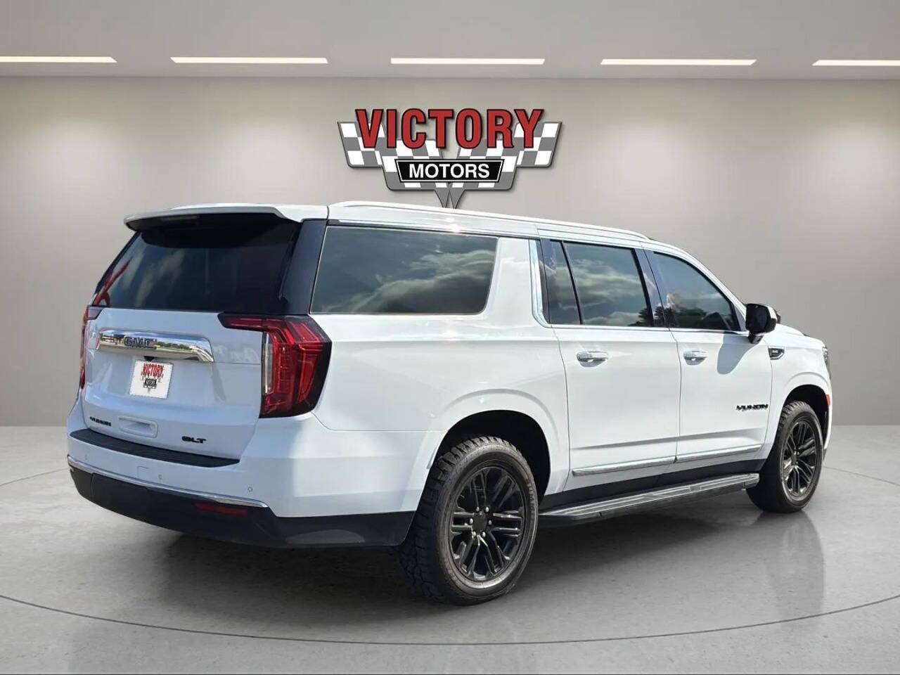 2023 GMC Yukon XL SLT 4x4 4dr SUV Lake Orion MI