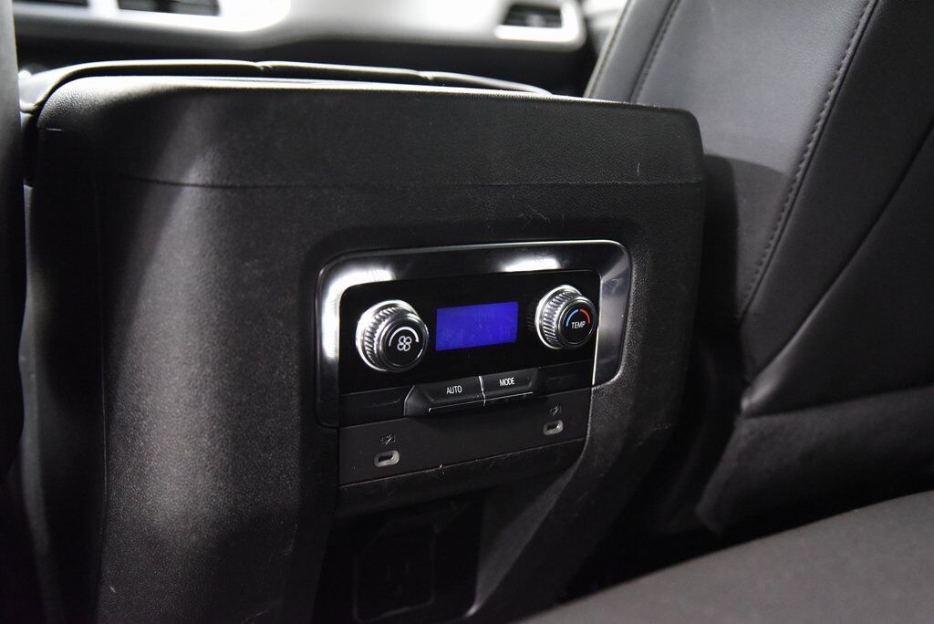 2023 GMC Yukon XL SLT Akron OH