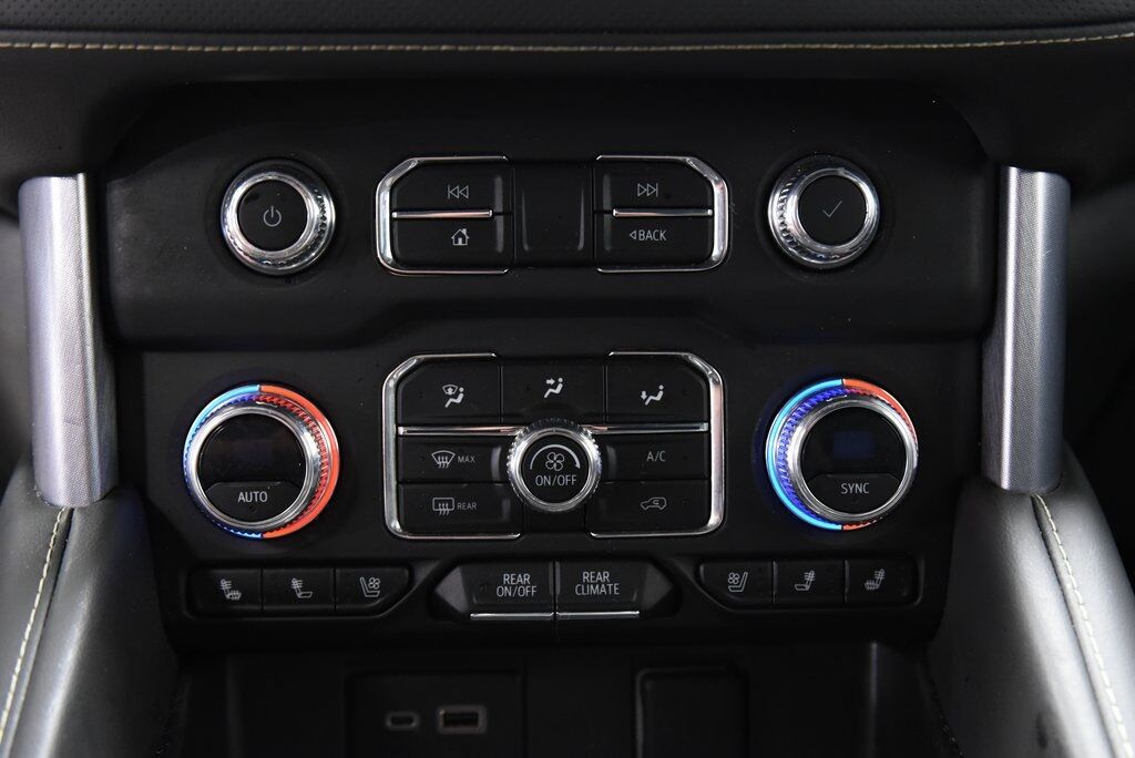 2023 GMC Yukon XL SLT Akron OH
