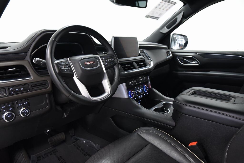 2023 GMC Yukon XL SLT Akron OH