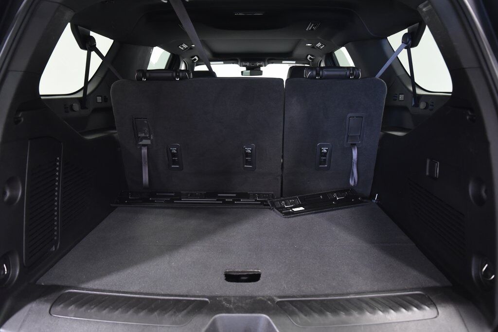 2023 GMC Yukon XL SLT Akron OH