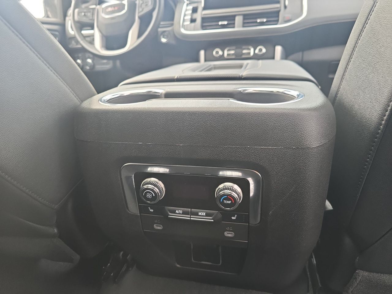 2023 GMC Yukon XL SLT Columbus OH