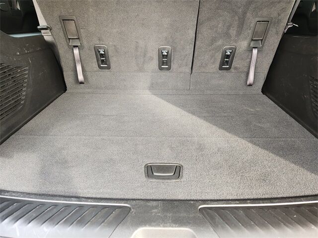 2023 GMC Yukon XL SLT Grapevine TX