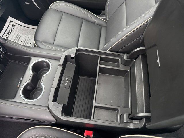 2023 GMC Yukon XL SLT Carbondale IL