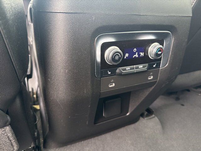 2023 GMC Yukon XL SLT Carbondale IL