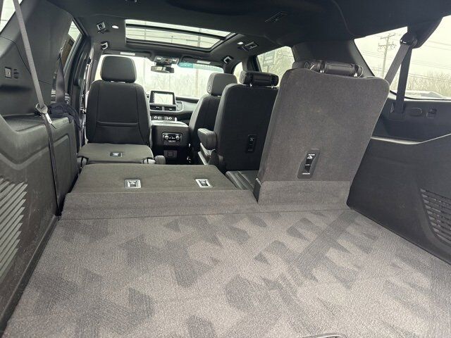 2023 GMC Yukon XL SLT Carbondale IL