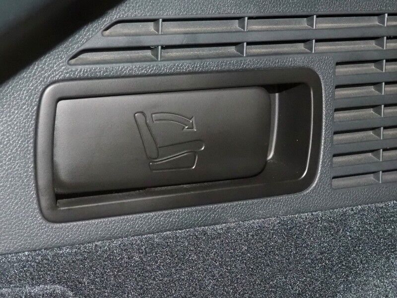 2023 Genesis Electrified GV70 Advanced AWD *PRESTIGE PKG, HEADS-UP DISPLAY, NAVIGATION, ADAPTIVE CRUISE, SAFETY ALERTS, 360 CAMERAS, PANO MOONROOF, NAPPA LEATHER, CLIMATE SEATS, HEATED STEERING, LEXICON AUDIO, WIRELESS CHARGING Round Rock TX