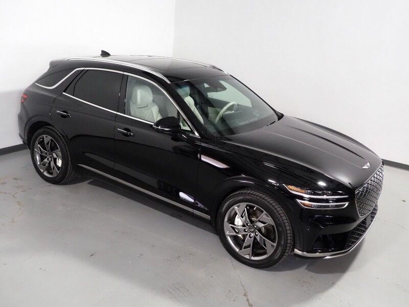 2023 Genesis Electrified GV70 Advanced AWD *PRESTIGE PKG, HEADS-UP DISPLAY, NAVIGATION, ADAPTIVE CRUISE, SAFETY ALERTS, 360 CAMERAS, PANO MOONROOF, NAPPA LEATHER, CLIMATE SEATS, HEATED STEERING, LEXICON AUDIO, WIRELESS CHARGING Round Rock TX