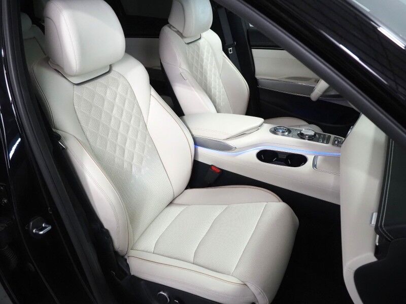 2023 Genesis Electrified GV70 Advanced AWD *PRESTIGE PKG, HEADS-UP DISPLAY, NAVIGATION, ADAPTIVE CRUISE, SAFETY ALERTS, 360 CAMERAS, PANO MOONROOF, NAPPA LEATHER, CLIMATE SEATS, HEATED STEERING, LEXICON AUDIO, WIRELESS CHARGING Round Rock TX