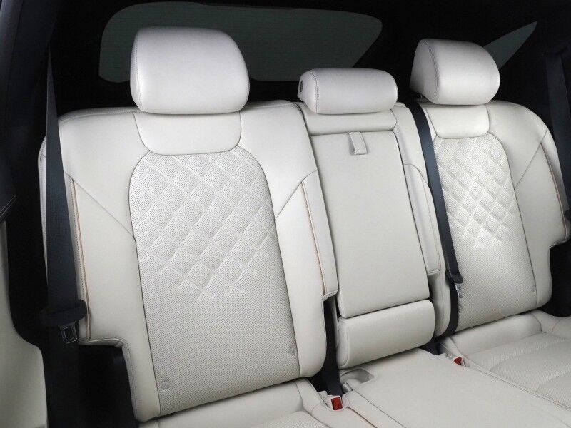 2023 Genesis Electrified GV70 Advanced AWD *PRESTIGE PKG, HEADS-UP DISPLAY, NAVIGATION, ADAPTIVE CRUISE, SAFETY ALERTS, 360 CAMERAS, PANO MOONROOF, NAPPA LEATHER, CLIMATE SEATS, HEATED STEERING, LEXICON AUDIO, WIRELESS CHARGING Round Rock TX