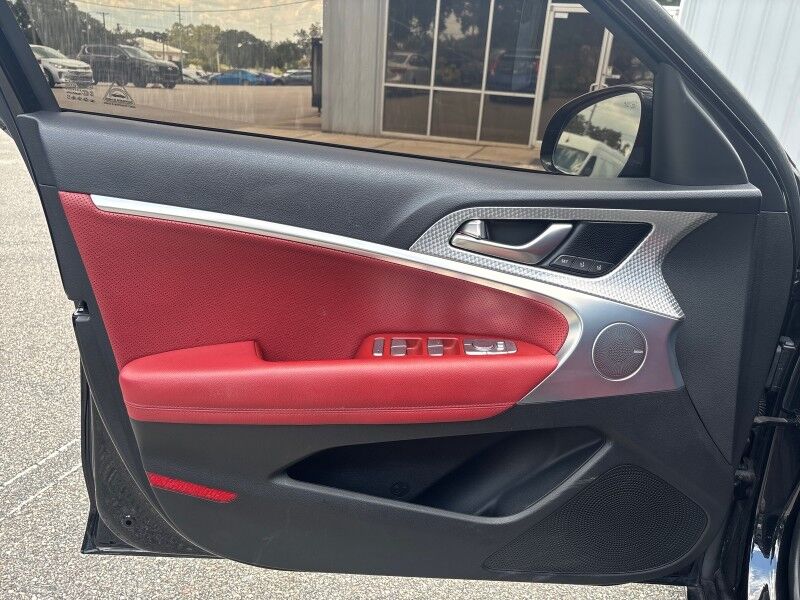 2023 Genesis G70 2.0T AWD w/SPORT PRESTIGE PACKAGE. RED INTERIOR. Seffner FL