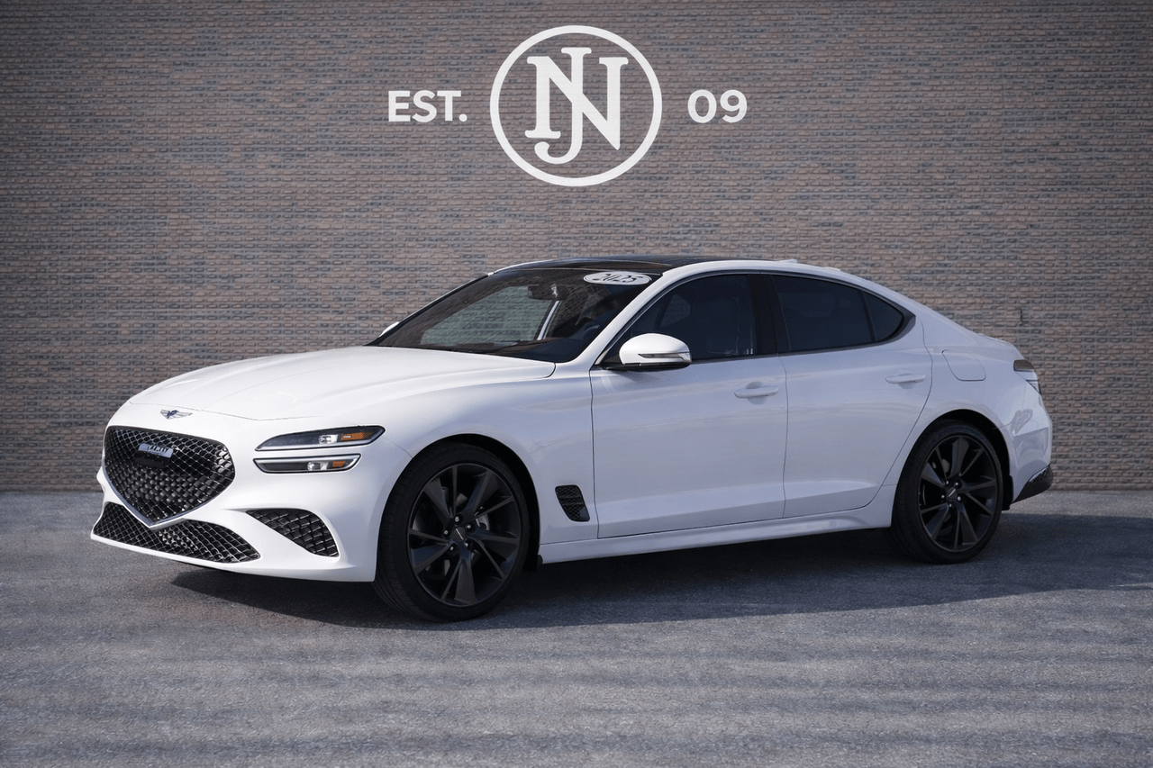 2023 Genesis G70 2.0T